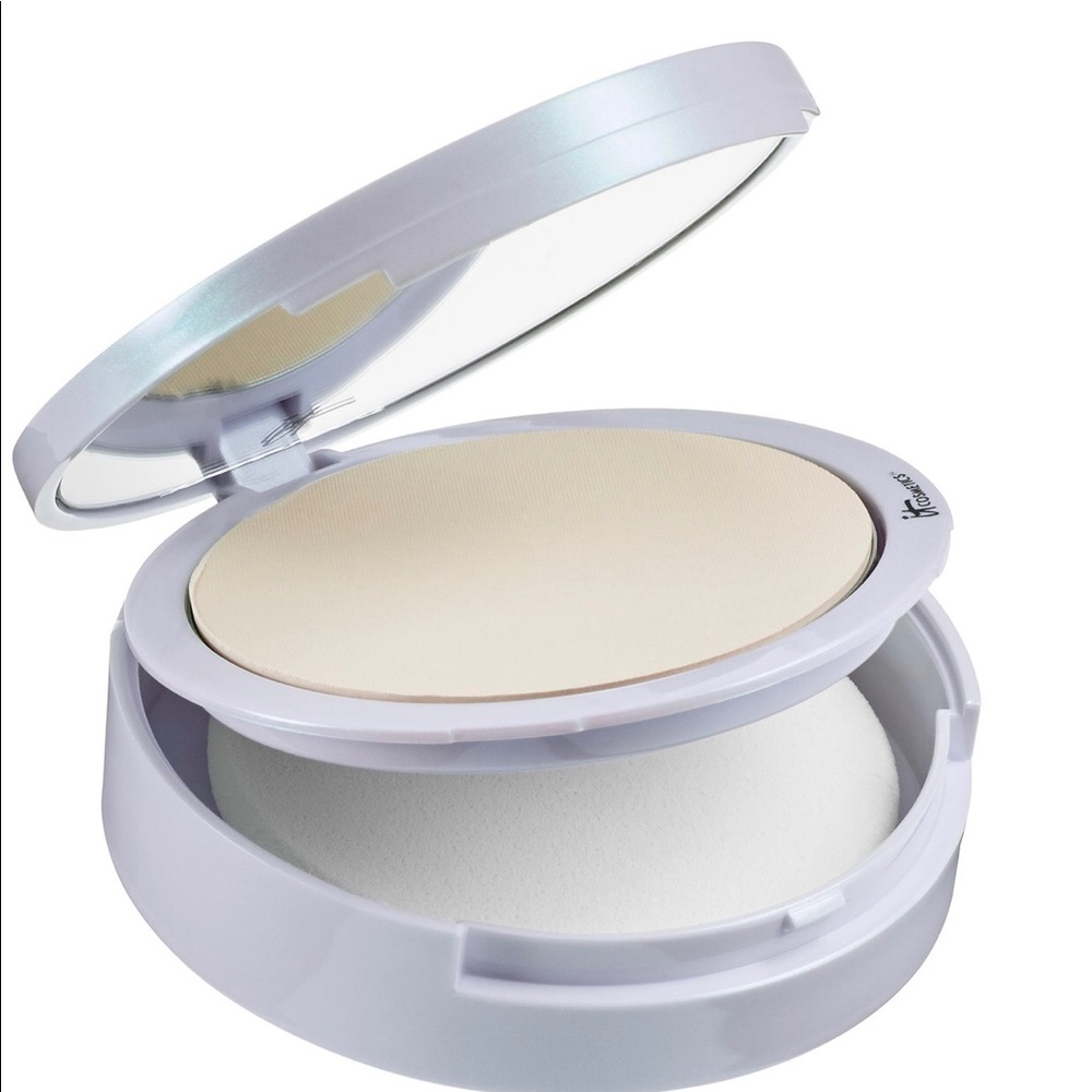 Radiance translucent, bye bye pores illumination